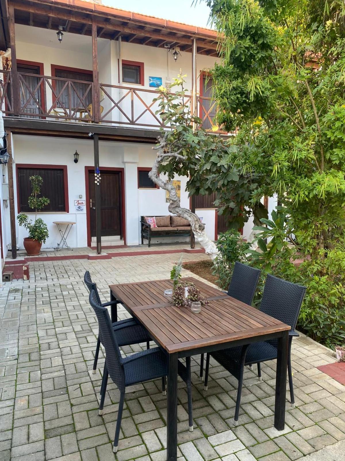 Betul Guest House Famaguszta Kültér fotó